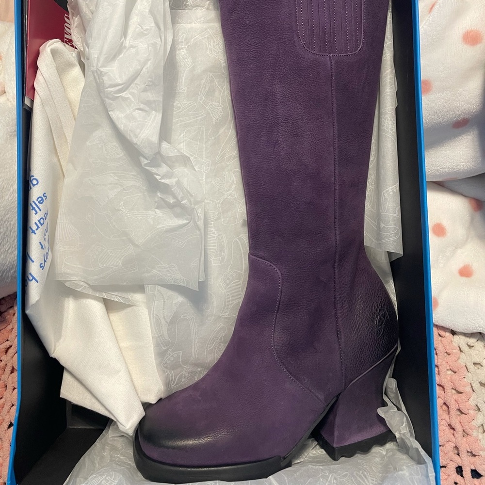 Fluevog Purple suede boots with zipper 6.5